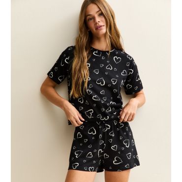 Women's Black Sketchy Heart Pyjama Short Sleeve and Shorts Pyjama Set New Look
