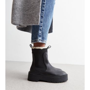 Women's Black Leather-Look Chunky Teddy Lined Chelsea Boots Public Desire New Look