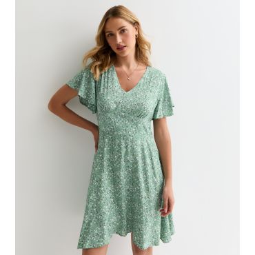 Women's Green Floral Dress Sunshine Soul New Look