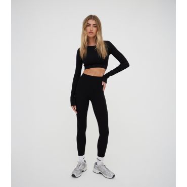 Women's Black Ribbed Long Sleeve Crop Top WKNDGIRL New Look