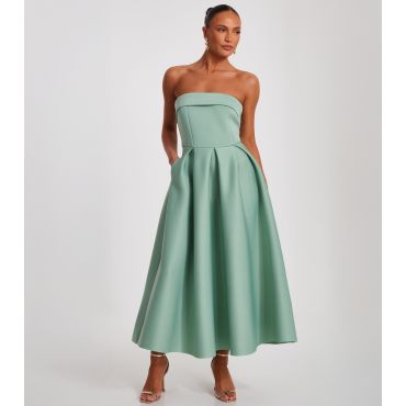 Women's Green Bandeau Skater Dress Quiz New Look