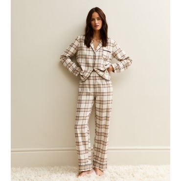 Women's Brown Woven Check Pattern Revere Collar Pyjama Set New Look