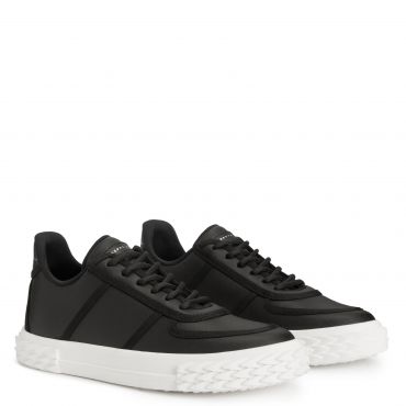 Giuseppe Zanotti BLABBER Womens Low top sneakers Black