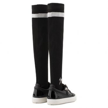 Giuseppe Zanotti GAIL PLUS Womens Low top sneakers Black