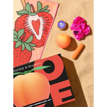 Amorana x Womanizer Life's A Peach Discovery Set - Amorana