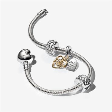 Pandora Moments Silver Heart Clasp Bracelet - 17cm