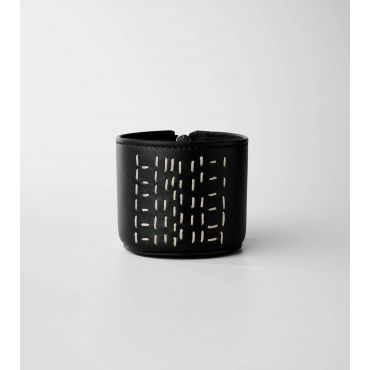 Kantha Perfume Holder M - Black Calfskin - BYREDO