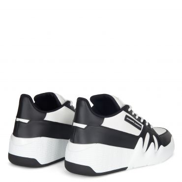 Giuseppe Zanotti TALON Womens Low top sneakers White