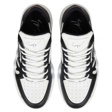 Giuseppe Zanotti TALON Womens Low top sneakers White