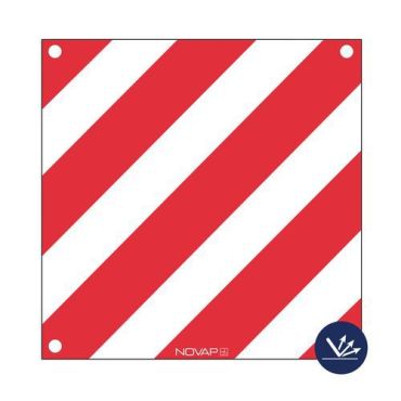 Novap - Luokan 2 punainen/valkoinen kyltti silmukoilla - 480x480mm polystyreeni - Kierrätettävä
