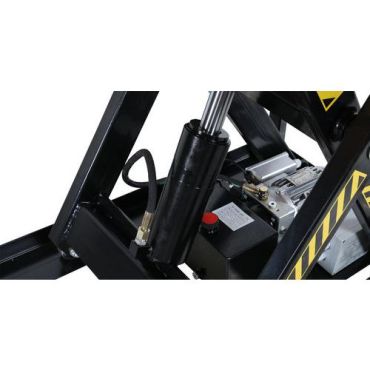 Sähkökäyttöinen nostopöytä 1000 kg - 820 x 1300 mm - Tehokas ja kestävä