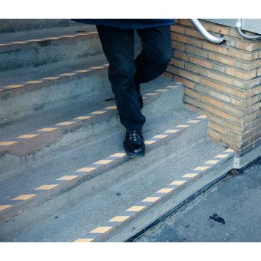 Tesa - Liukuesteteippi tesa professional musta/keltainen 50 mm