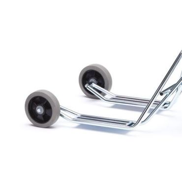 Helge nyberg - Kolmipyöräinen potkulauta korilla