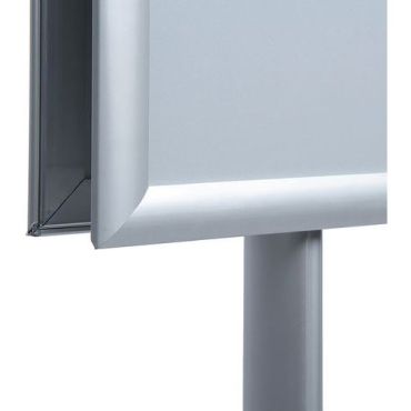 Showdown Displays - CAPO pystysuuntainen julisteteline - A4 hopea 140,4 cm korkea kaksipuolinen