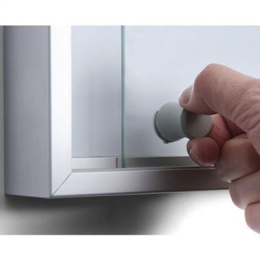 Showdown displays - Sisävitriini liukuovet magneettinen tausta slim