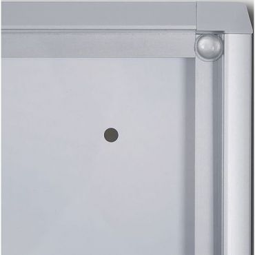 Showdown Displays - Vitriini magneettisella taustalla - Harmaa/hopea - 6 x A4 - Alumiinikehys