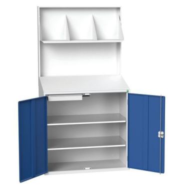 Bott - Tiedotuspiste 1050x550x2000 mm täysi paneeli yksi hylly 60 kg/hylly RAL 7035 toimitetaan koottuna
