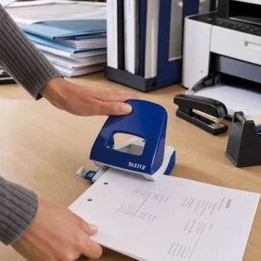 Leitz Rei'itin 5008 - Sininen 2 reikää 30 arkkia 100 % kierrätettyä metallia