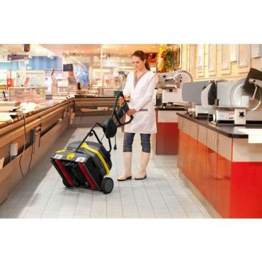 Karcher - Lattianpesukone BR 40/10C ADV - 2300W 10L säiliö - Tehokas ja monipuolinen siivousratkaisu