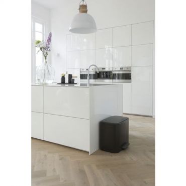 Brabantia - Roskakori polkimella bo 11+23 l mattamusta